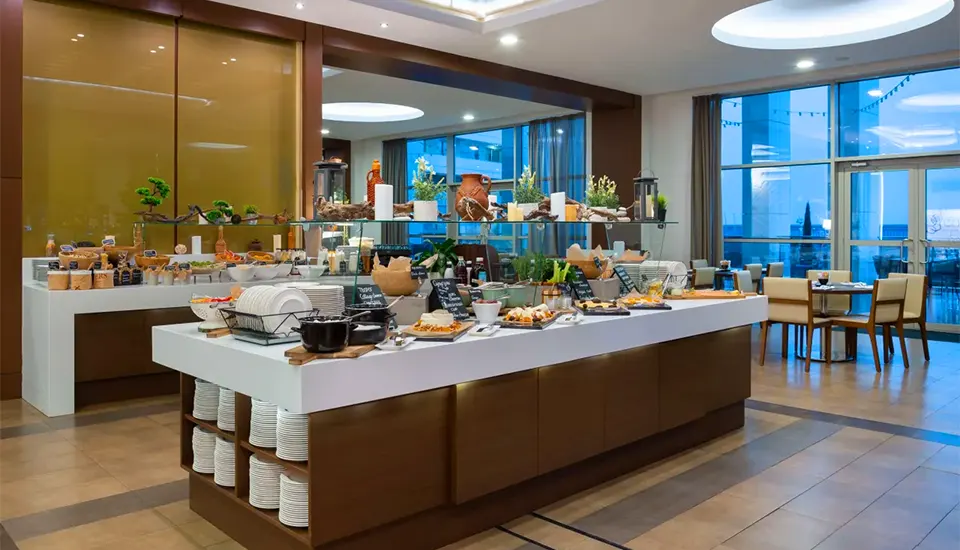 هتل رادیسون بلو ریزورت اند کنگرس سنتر